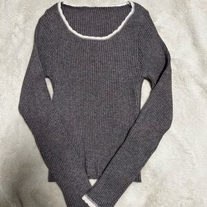 Women's Gray Ribbed Sweater